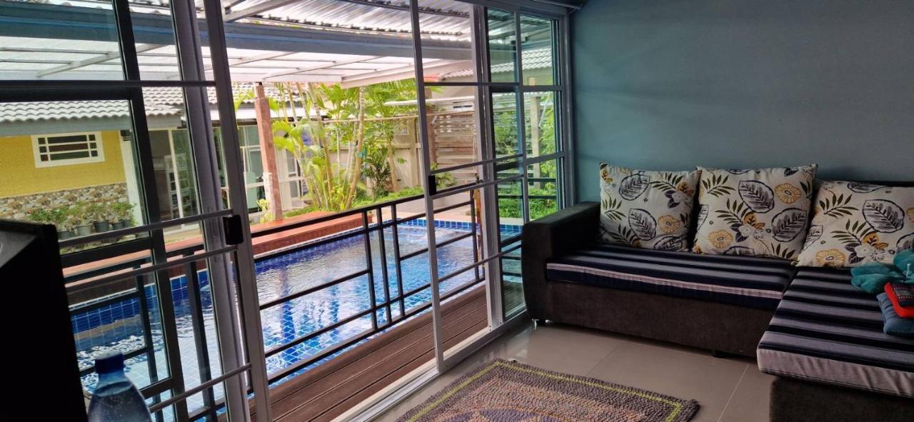Bed and Breakfast Mana Pool House Чианграй Экстерьер фото