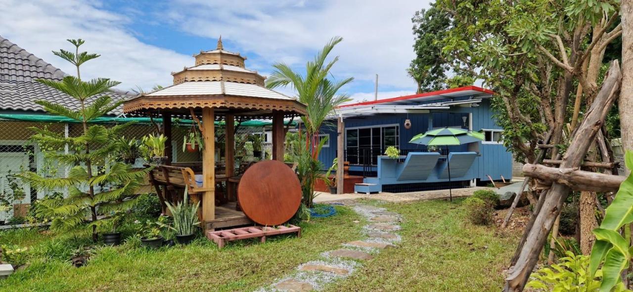 Bed and Breakfast Mana Pool House Чианграй Экстерьер фото
